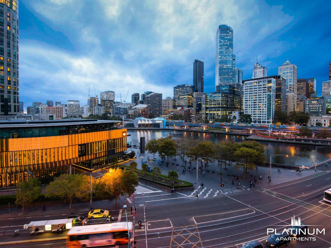 Platinum Luxury Stays At Freshwater Place Melbourne Exterior photo